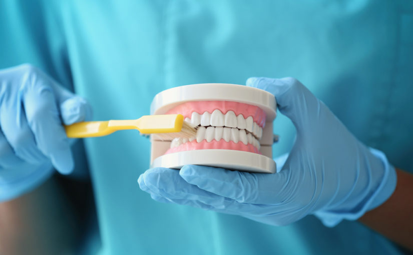 Kompleksowe leczenie dentystyczne – odkryj ścieżkę do zdrowego i pięknego uśmiechów.